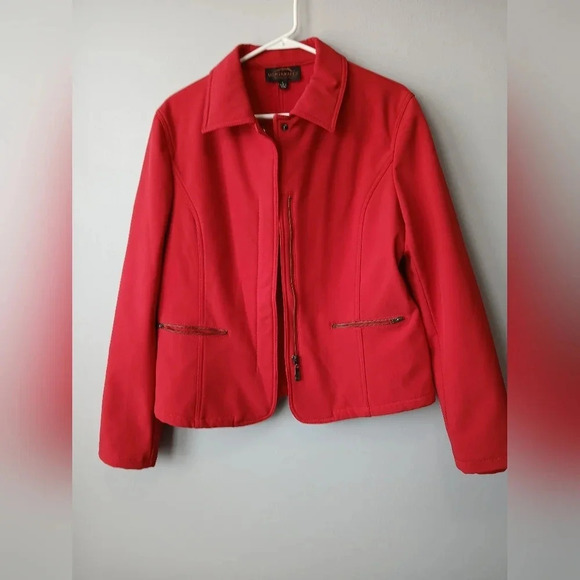 Montanatek Jackets & Blazers - Montanatek women's size Large red zip up jacket with front pockets class…